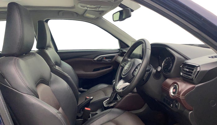 2022 Maruti Grand Vitara ALPHA SMART HYBRID AT, Petrol, Automatic, 52,705 km, Right Side Front Door Cabin