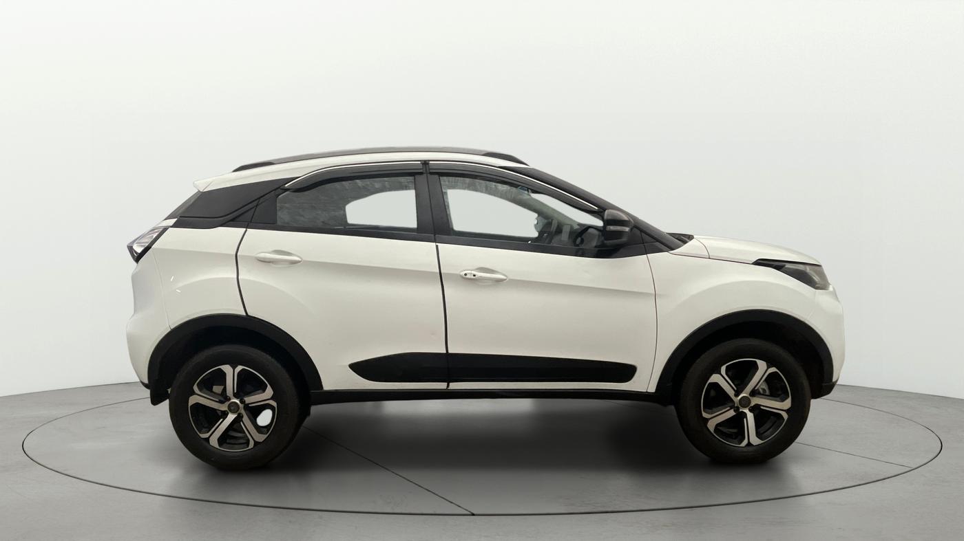 2022 Tata NEXON XZ PLUS (HS) PETROL, Petrol, Manual, 74,033 km, Right Side View