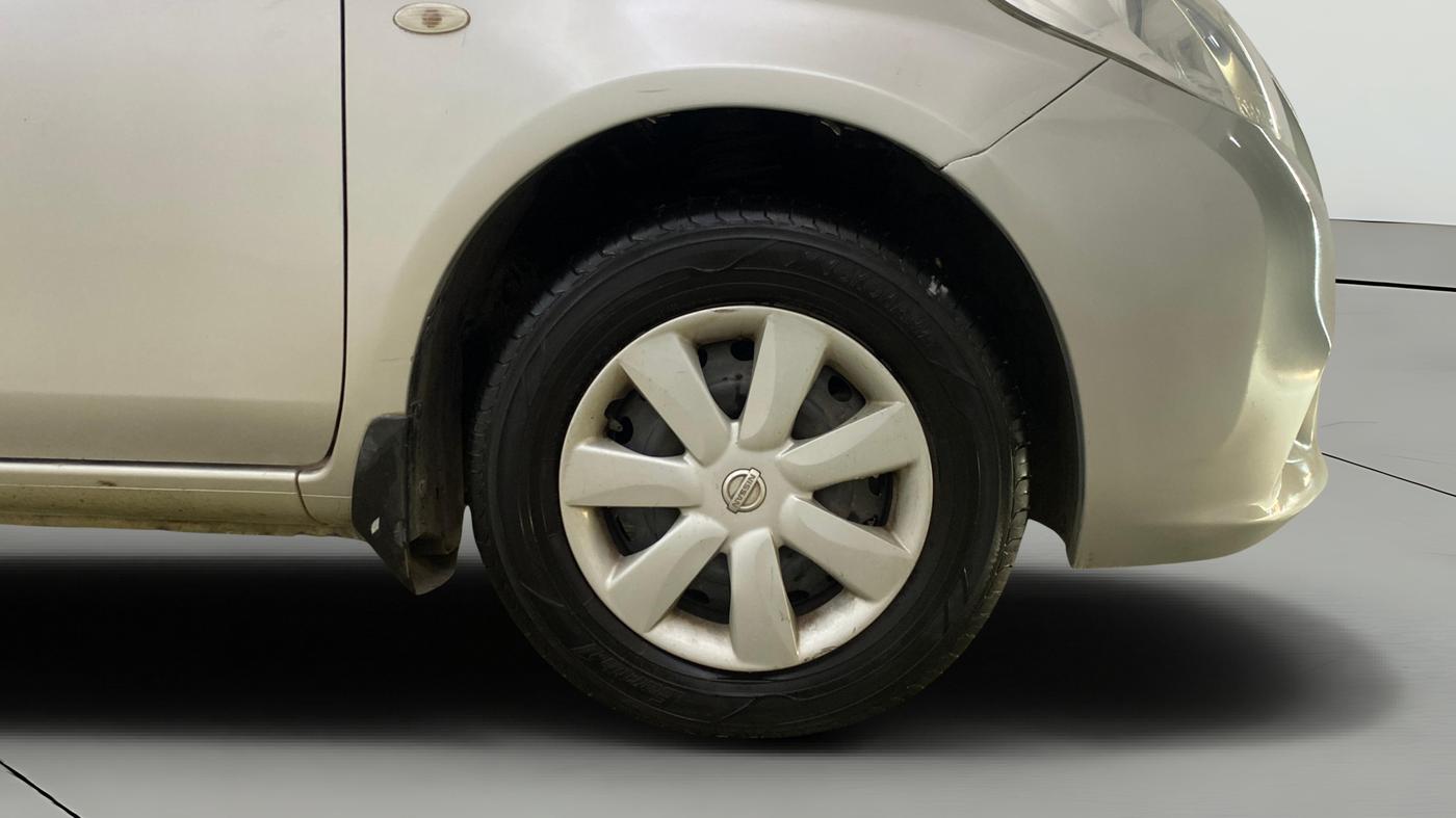 2014 Nissan Sunny XL, Petrol, Manual, 39,770 km, Right Front Wheel