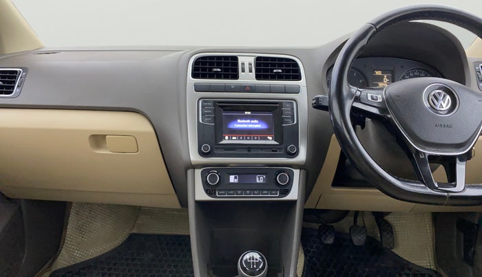 2016 Volkswagen Vento HIGHLINE 1.6 MPI, Petrol, Manual, 72,000 km, Air Conditioner