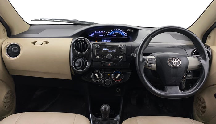 2017 Toyota Etios Liva VX, Petrol, Manual, 46,377 km, Dashboard