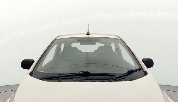 2018 Hyundai Eon ERA +, Petrol, Manual, 37,944 km, Front Windshield