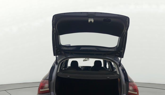 2022 Hyundai NEW I20 ASTA 1.2 MT, Petrol, Manual, 22,871 km, Boot Door Open