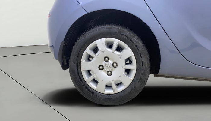 2013 Hyundai i20 ERA 1.2, Petrol, Manual, 36,048 km, Right Rear Wheel