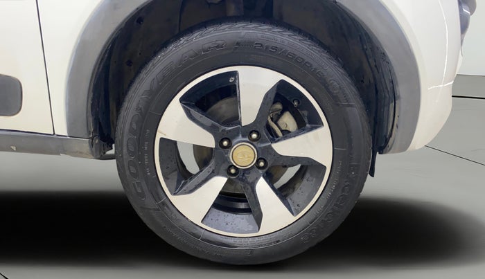 2018 Tata NEXON XZA PLUS PETROL, Petrol, Automatic, 44,976 km, Right Front Wheel