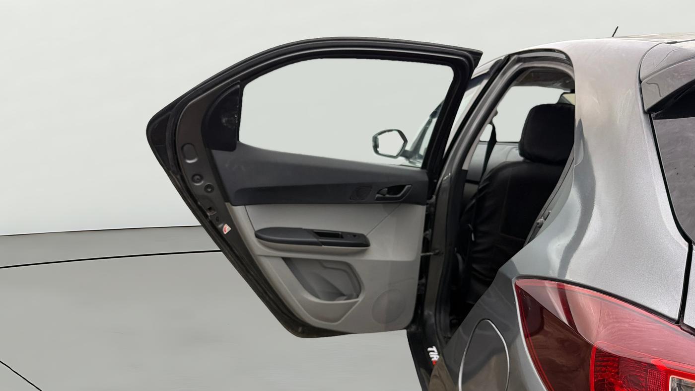 2023 Tata Tiago XTA PETROL, Petrol, Automatic, 27,984 km, LHS Rear Door