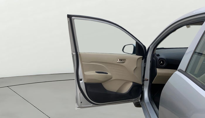 2018 Hyundai NEW SANTRO SPORTZ CNG, CNG, Manual, 54,174 km, LHS Front Door