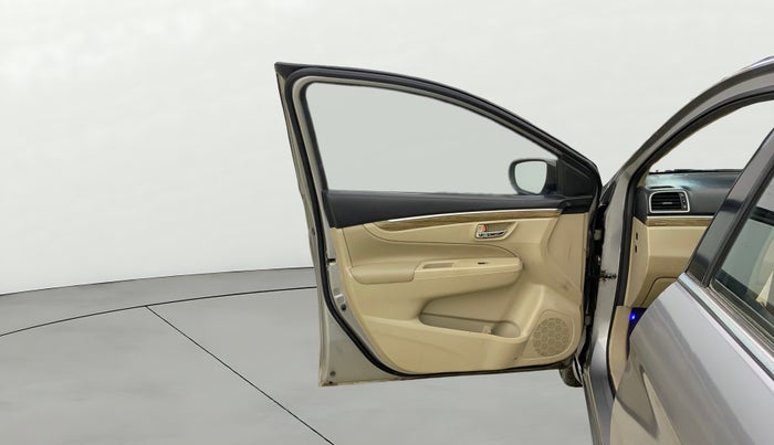 2018 Maruti Ciaz ALPHA 1.5 SHVS PETROL, Petrol, Manual, 44,901 km, LHS Front Door