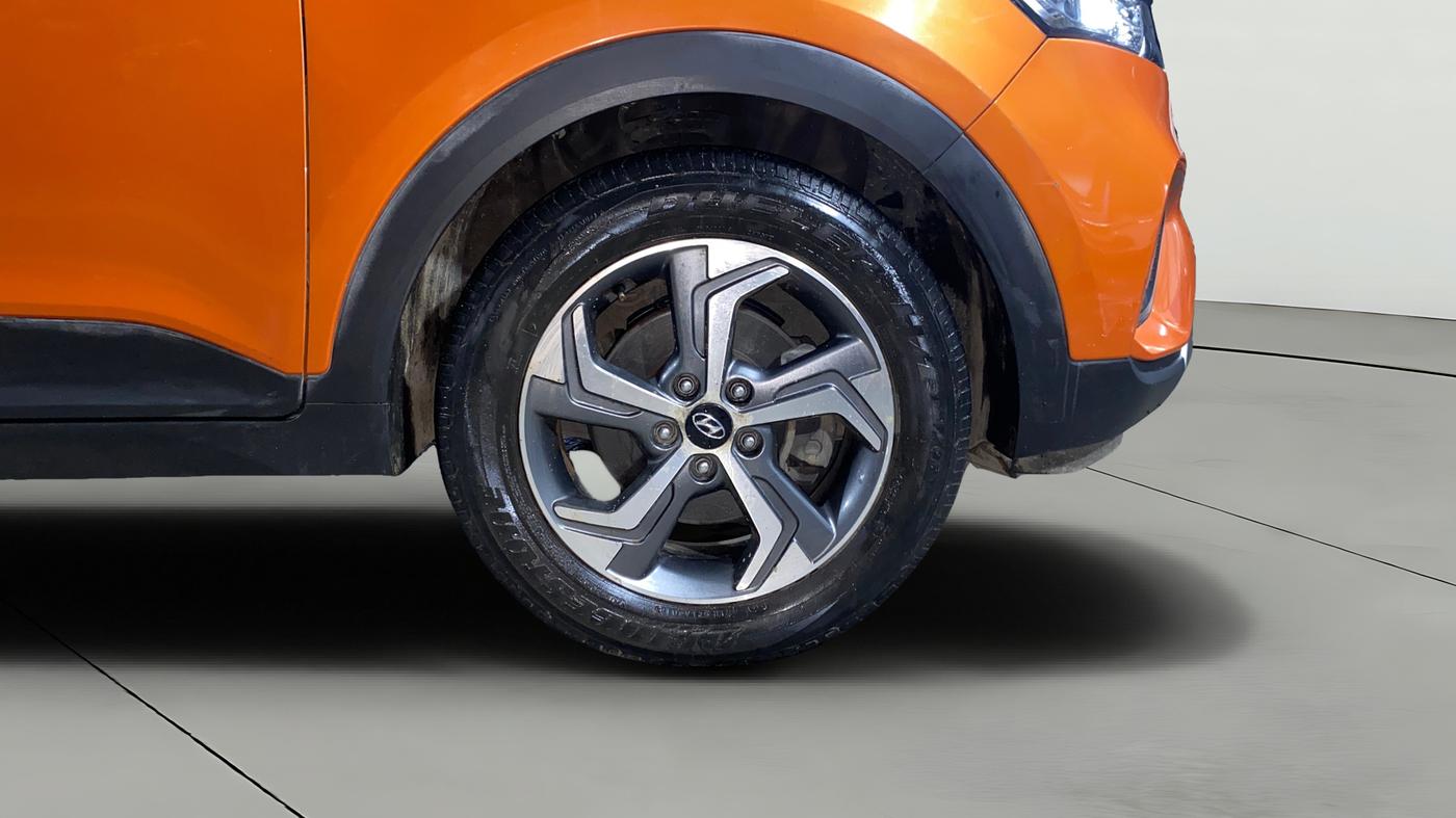 2018 Hyundai Creta SX (O) 1.6 PETROL, Petrol, Manual, 31,095 km, Right Front Wheel