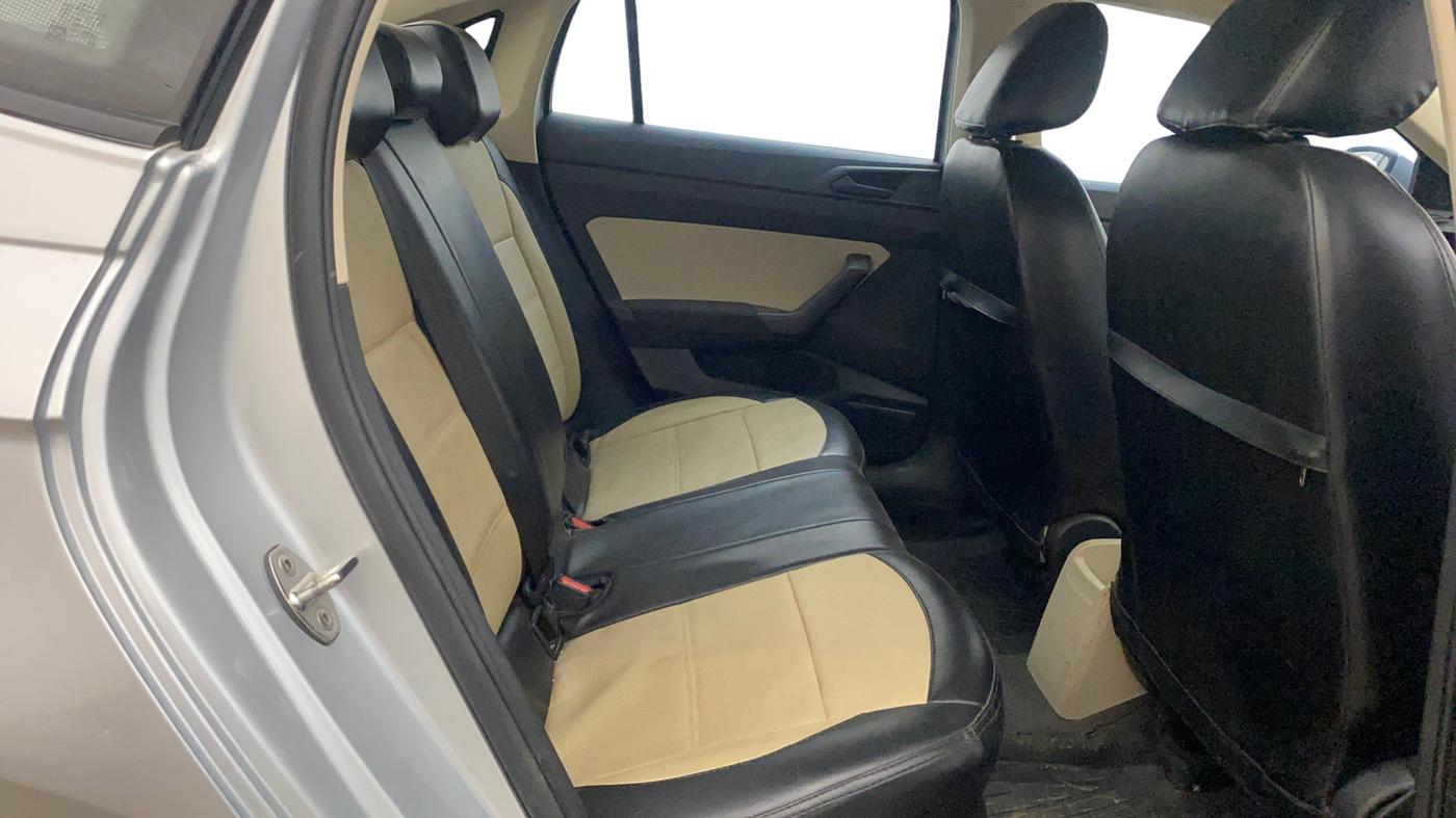2022 Skoda SLAVIA ACTIVE 1.0L TSI MT, Petrol, Manual, 69,928 km, Right Side Rear Door Cabin