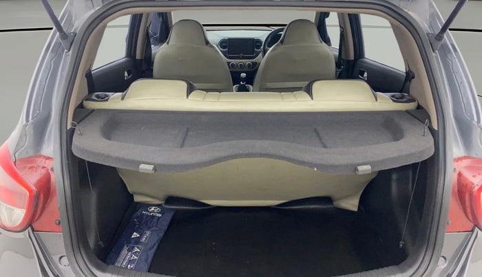 2020 Hyundai Grand i10 SPORTZ 1.2 KAPPA VTVT, Petrol, Manual, 45,776 km, Boot Open Zoomed View