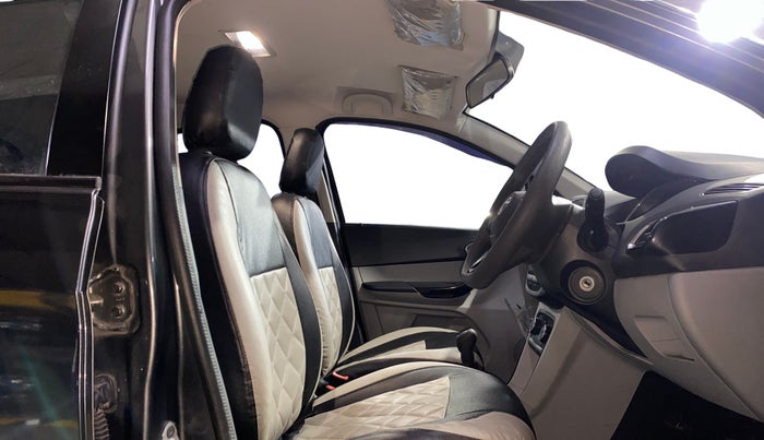2020 Tata Tiago XZ PLUS PETROL, Petrol, Manual, 13,947 km, Right Side Front Door Cabin