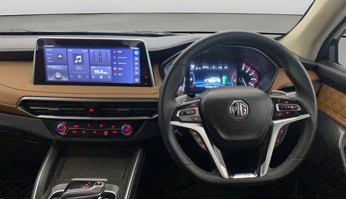 2023 MG GLOSTER SAVVY 2.0 TURBO 7 STR 2WD, Diesel, Automatic, 36,456 km, Steering Wheel Close Up