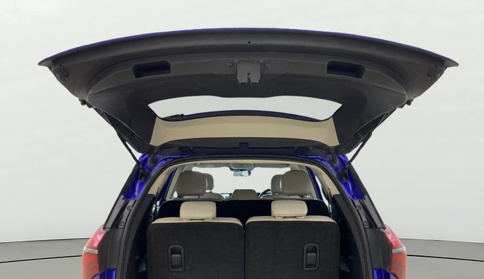 2022 Mahindra XUV700 AX 7 LUXURY D MT 7 STR, Diesel, Manual, 58,100 km, Boot Door Open