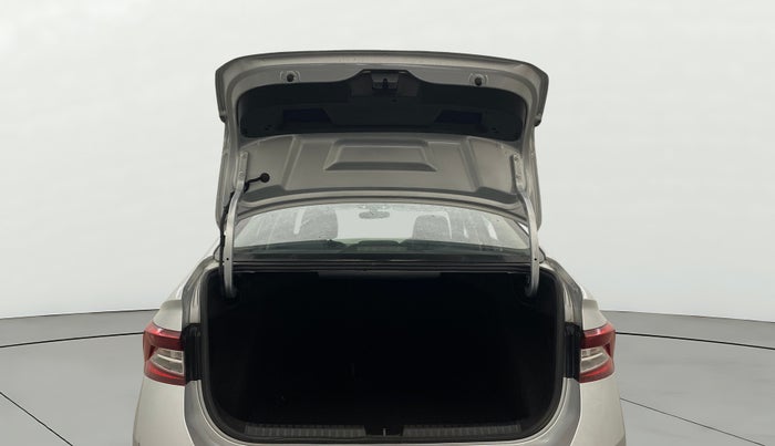 2023 Skoda SLAVIA STYLE 1.0L TSI MT, Petrol, Manual, 17,644 km, Boot Door Open