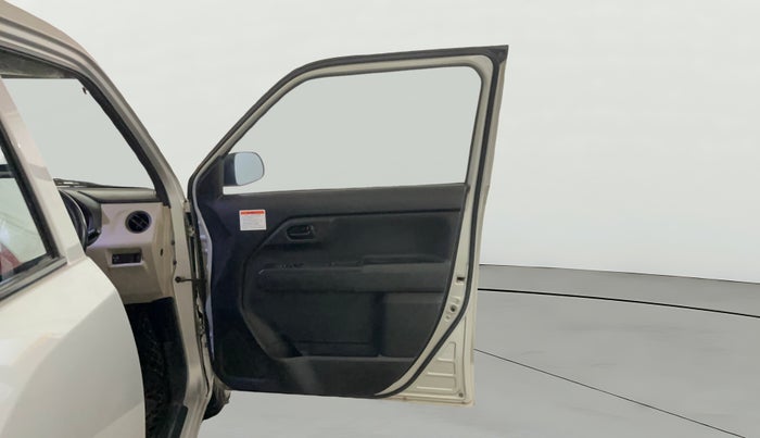 2021 Maruti New Wagon-R LXI CNG 1.0, CNG, Manual, 68,789 km, RHS Front Door