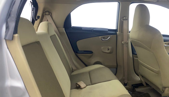 2014 Honda Brio VX MT, Petrol, Manual, 62,395 km, Right Side Rear Door Cabin