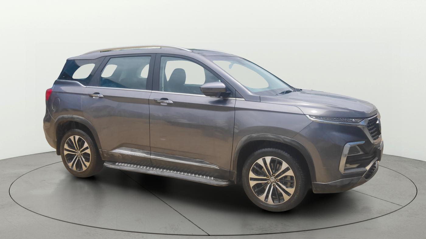 2022 MG HECTOR SHARP 1.5 PETROL CVT, Petrol, Automatic, 27,929 km, Right Front Diagonal