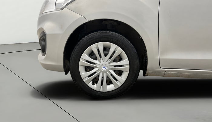 2017 Maruti Ertiga VXI CNG, CNG, Manual, 1,23,055 km, Left Front Wheel