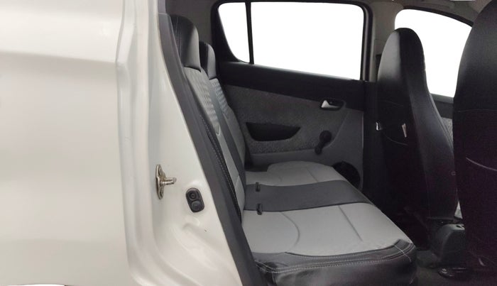 2018 Maruti Alto 800 LXI O, Petrol, Manual, 38,451 km, Right Side Rear Door Cabin