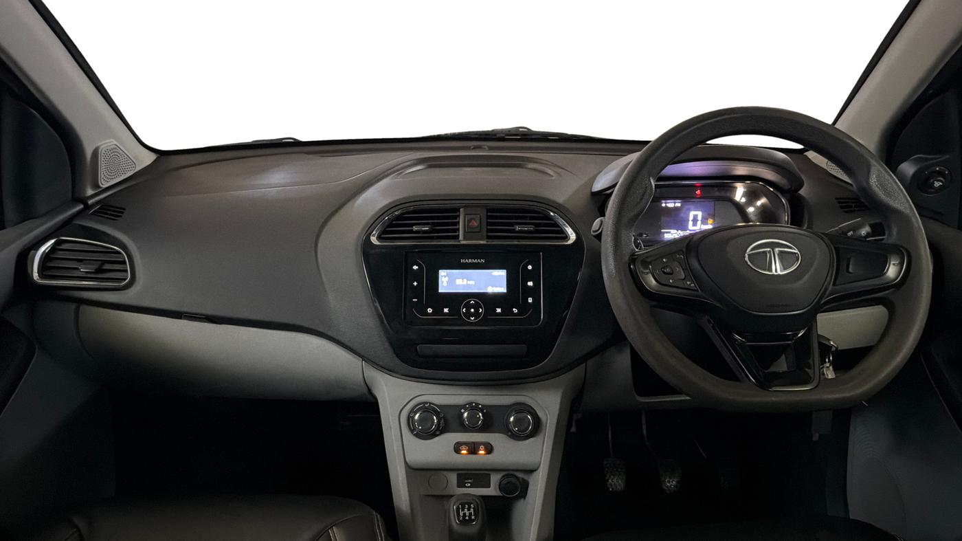 2023 Tata Tiago XT PETROL, Petrol, Manual, 50,617 km, Dashboard