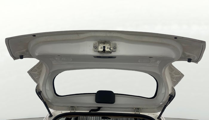 2016 Renault Kwid RXT 0.8, Petrol, Manual, 77,314 km, Boot Door Open