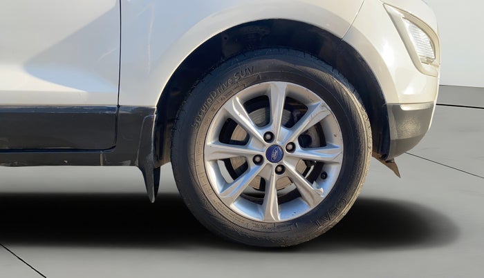 2018 Ford Ecosport TITANIUM 1.5L DIESEL, Diesel, Manual, 1,16,297 km, Right Front Wheel