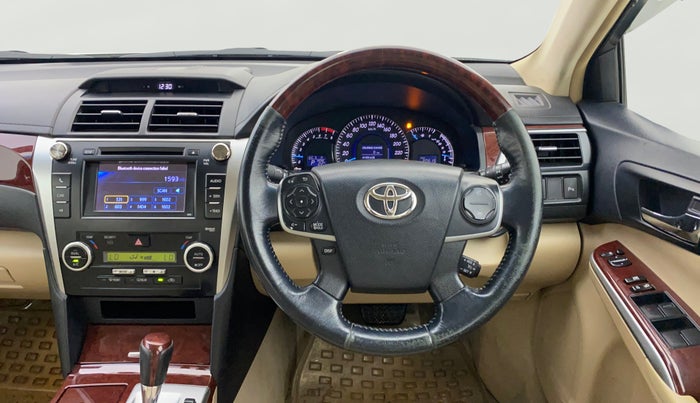 2014 Toyota Camry 2.5L AT, Petrol, Automatic, 30,555 km, Steering Wheel Close Up