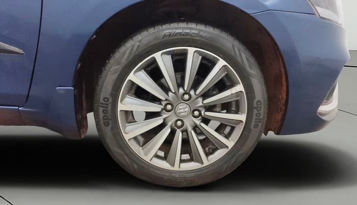 2021 Maruti Ciaz ALPHA  AT 1.5 SHVS PETROL, Petrol, Automatic, 37,832 km, Right Front Wheel