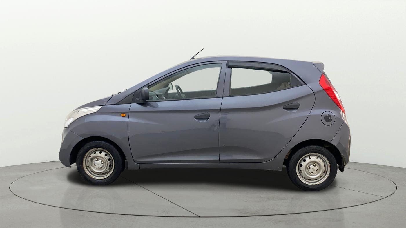 2018 Hyundai Eon ERA +, Petrol, Manual, 1,05,940 km, Left Side