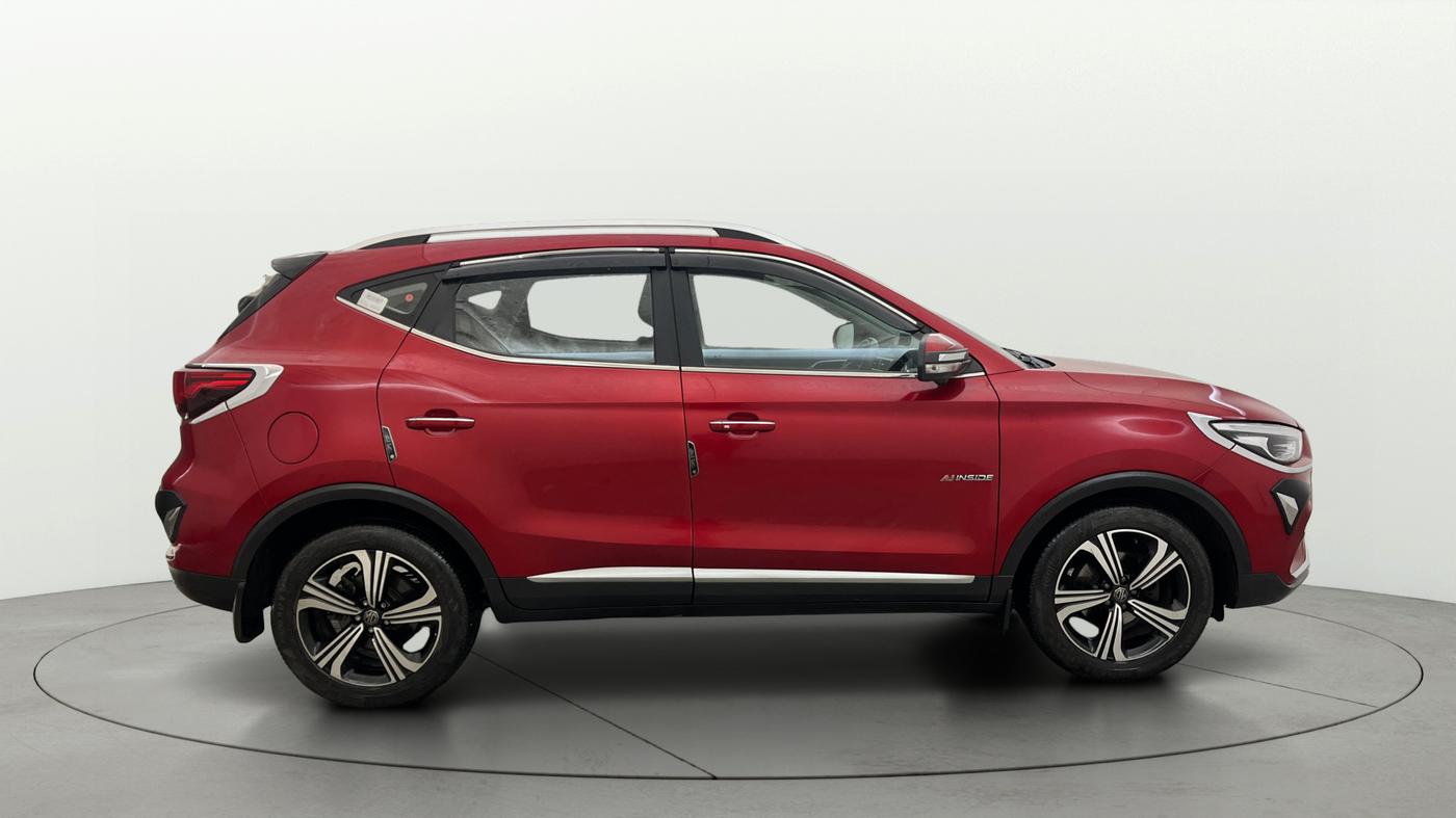 2021 MG ASTOR SAVVY 1.5 CVT, Petrol, Automatic, 42,291 km, Right Side View