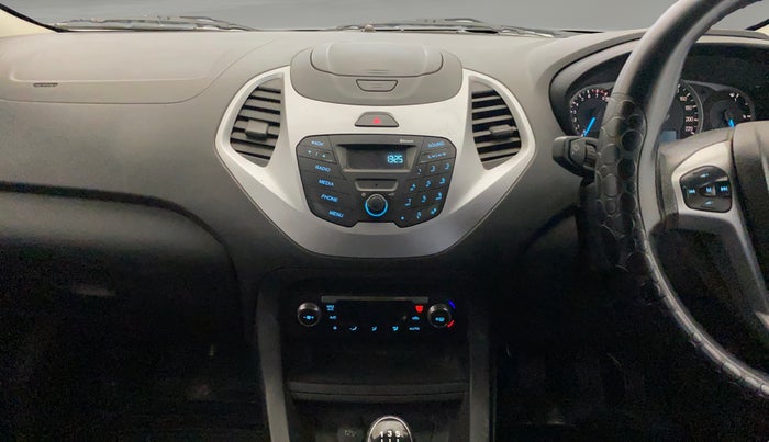 2018 Ford New Figo TITANIUM 1.2 PETROL MT, Petrol, Manual, 38,175 km, Air Conditioner