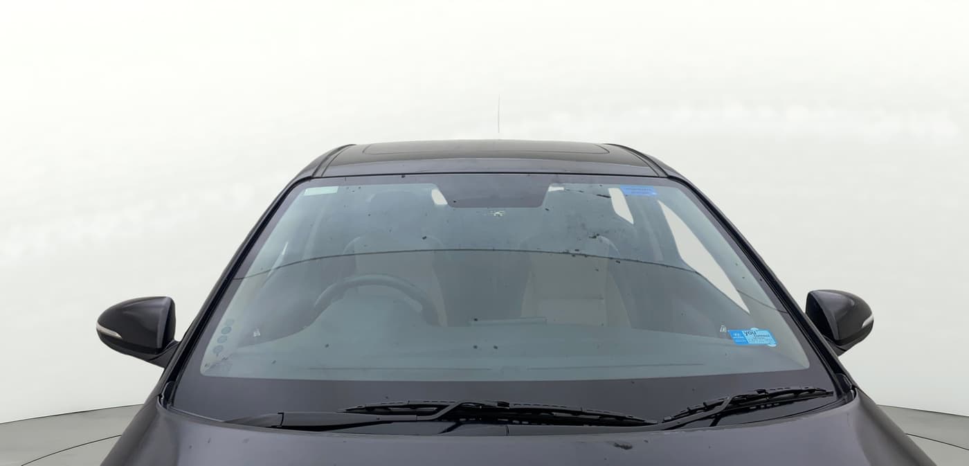 2021 Hyundai Verna SX (O)1.5 MPi, Petrol, Manual, 1,16,629 km, Front Windshield