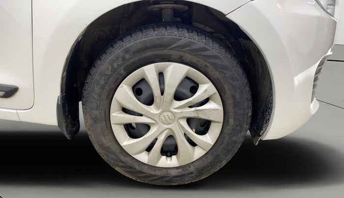 2020 Maruti Swift VXI AMT, Petrol, Automatic, 50,562 km, Right Front Wheel