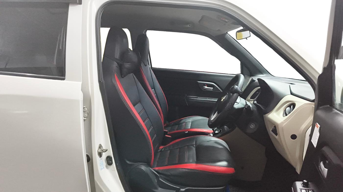 2022 Maruti New Wagon-R VXI CNG 1.0, CNG, Manual, 75,238 km, Right Side Front Door Cabin