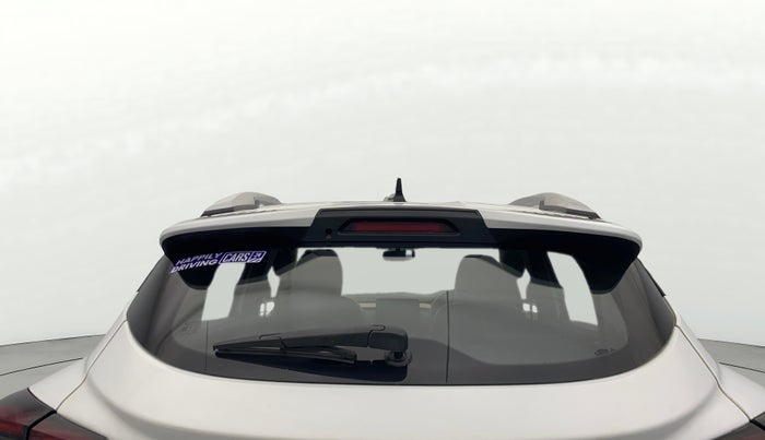 2021 Renault Kiger RXT (O) MT, Petrol, Manual, 35,145 km, Rear Windshield