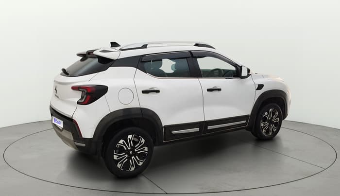 2022 Renault Kiger RXT (O) AMT, Petrol, Automatic, 74,625 km, Right Back Diagonal