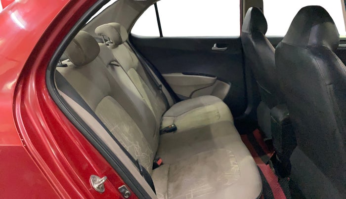 2014 Hyundai Xcent S 1.2, Petrol, Manual, 1,06,542 km, Right Side Rear Door Cabin