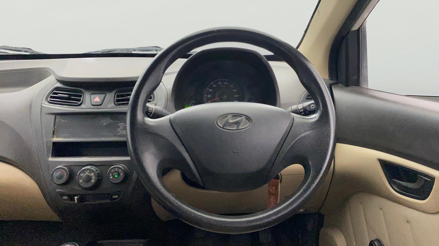 2016 Hyundai Eon D-LITE+, Petrol, Manual, 32,755 km, Steering Wheel Close Up