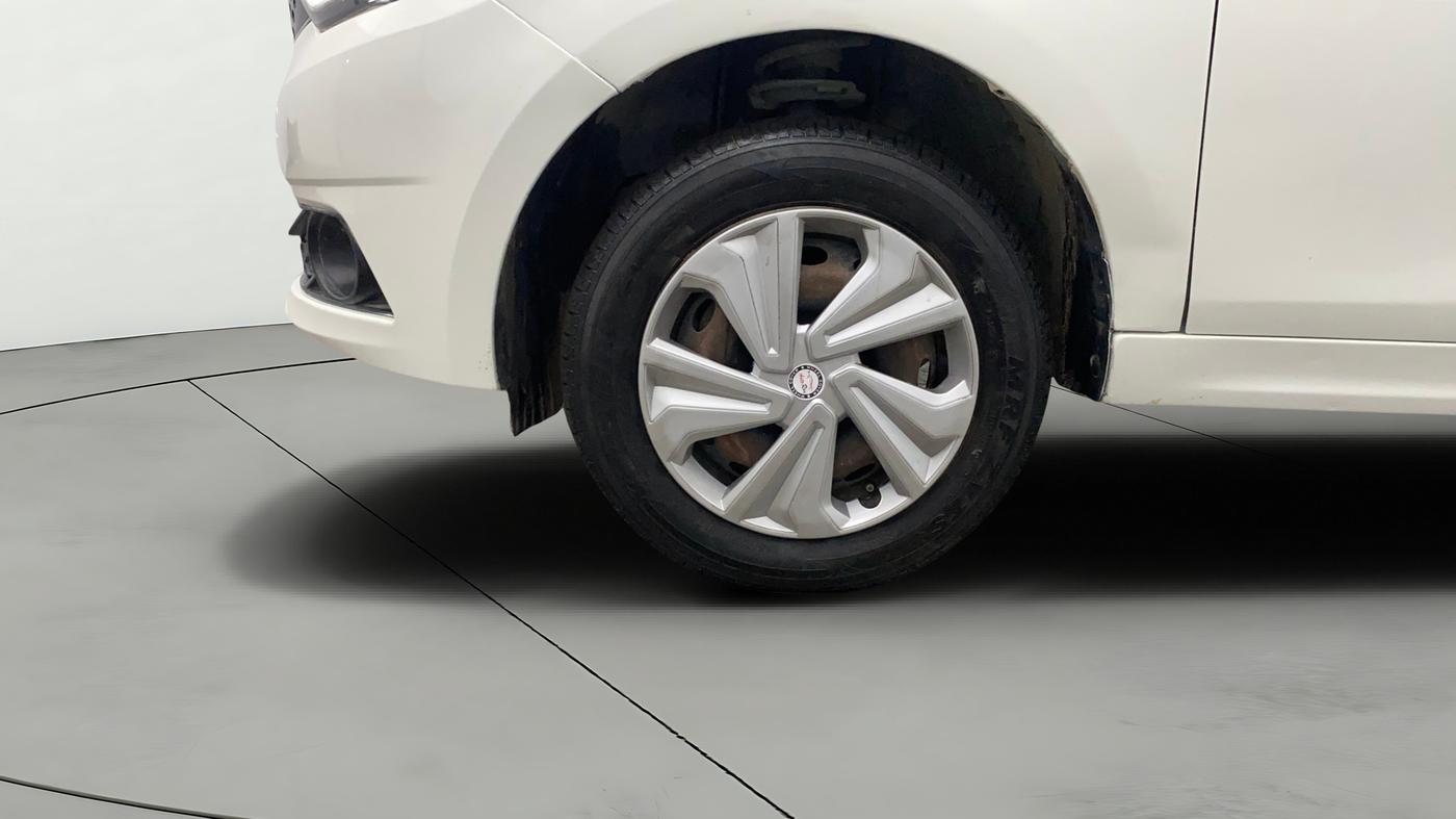 2018 Tata Tiago XT PETROL, Petrol, Manual, 81,873 km, Left Front Wheel