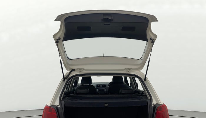 2017 Volkswagen Polo COMFORTLINE 1.2L, Petrol, Manual, 24,981 km, Boot Door Open