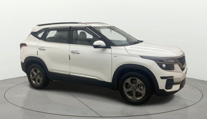 2022 KIA SELTOS HTK PLUS 1.5 IMT, Petrol, Manual, 33,734 km, Right Front Diagonal