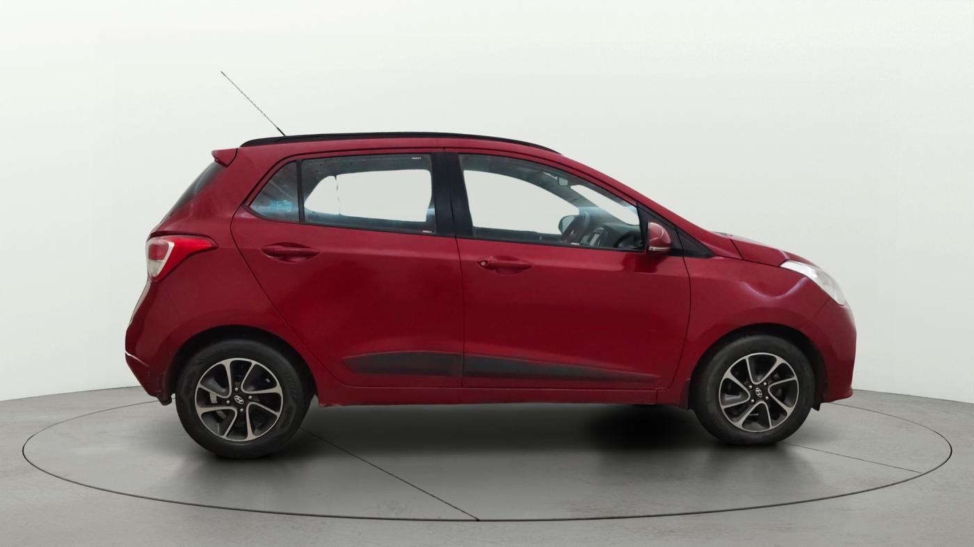 2017 Hyundai Grand i10 SPORTZ (O) AT 1.2 KAPPA VTVT, Petrol, Automatic, 69,502 km, Right Side View