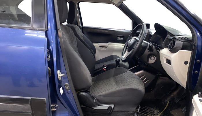 2019 Maruti IGNIS DELTA 1.2, Petrol, Manual, 32,023 km, Right Side Front Door Cabin