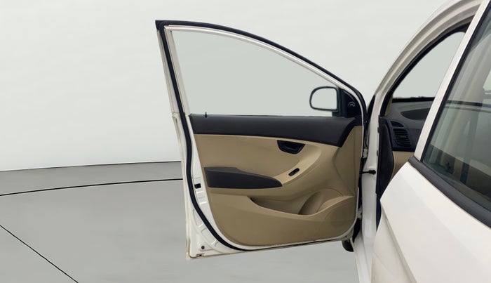 2014 Hyundai Eon ERA +, Petrol, Manual, 29,859 km, LHS Front Door