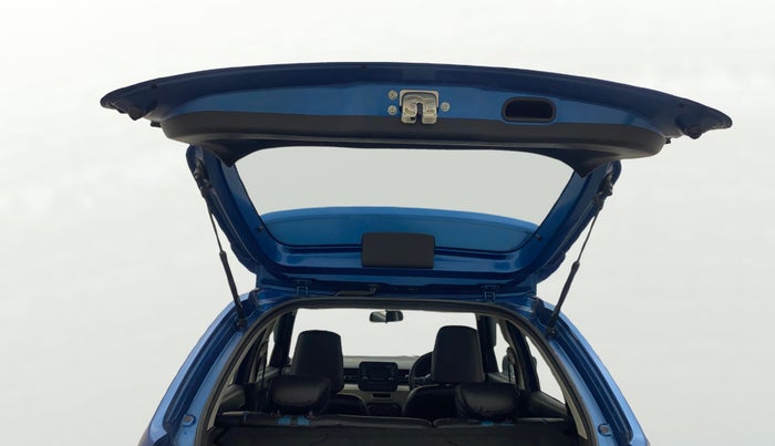 2017 Maruti IGNIS DELTA 1.2 AMT, Petrol, Automatic, 56,874 km, Boot Door Open