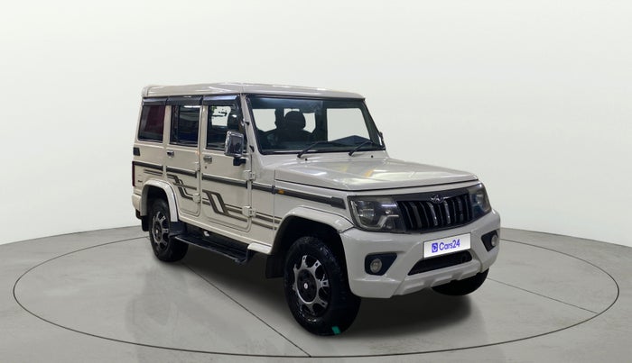 2020 Mahindra Bolero B6 (O), Diesel, Manual, 1,00,394 km, Right Front Diagonal