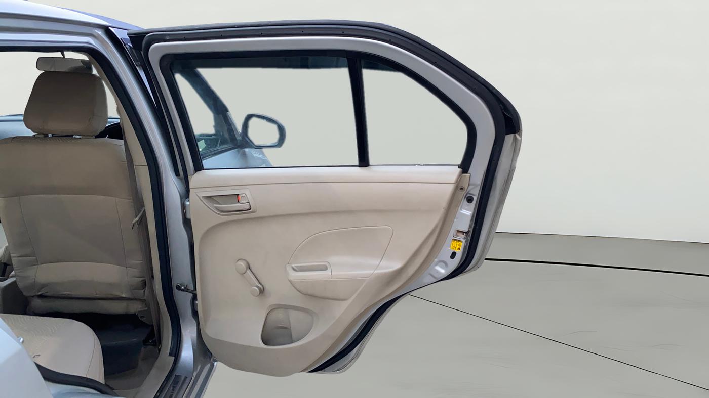 2014 Maruti Swift Dzire LXI, CNG, Manual, 67,340 km, RHS Rear Door