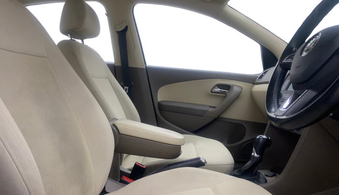 2014 Skoda Rapid 1.5 TDI CR ELEGANCE AT, Diesel, Automatic, 83,103 km, Right Side Front Door Cabin