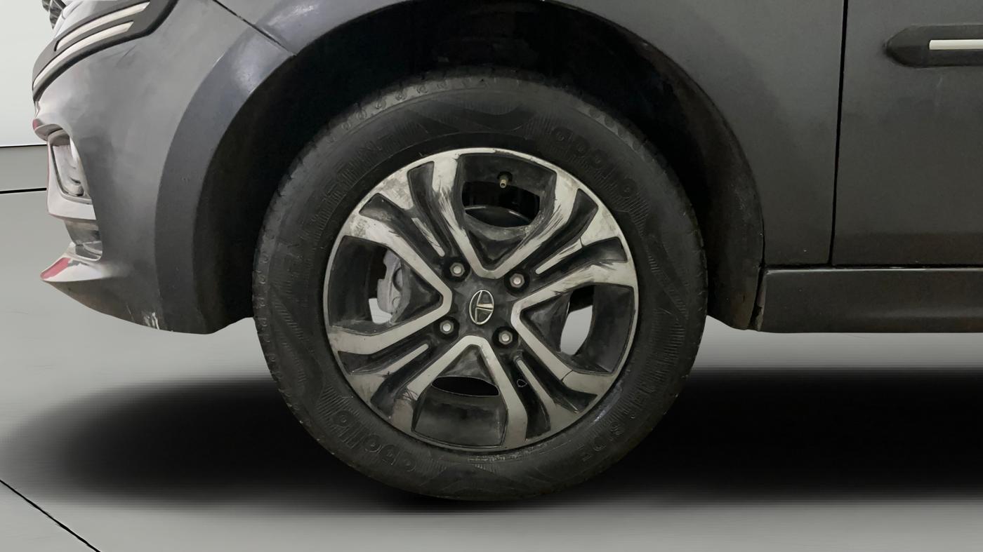 2020 Tata Tiago XZ PETROL, Petrol, Manual, 37,874 km, Left Front Wheel